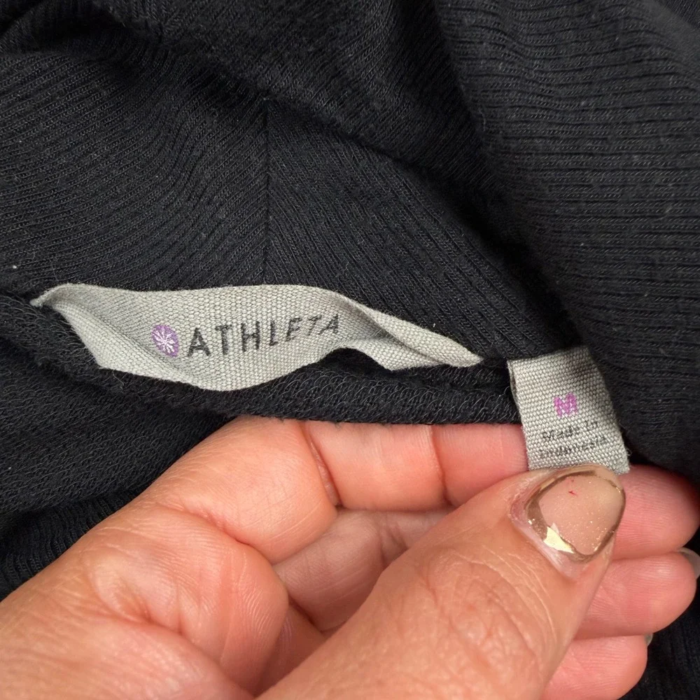 Athleta Purana Magnetic Wrap Cardigan Pockets Size Medium Black Minimalist
